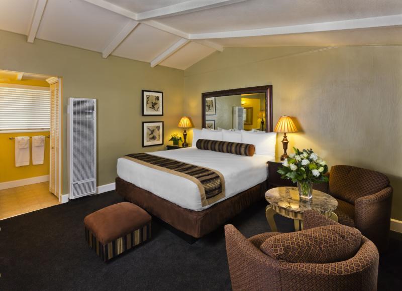 Monterey Peninsula Inn Pacific Grove Exterior photo